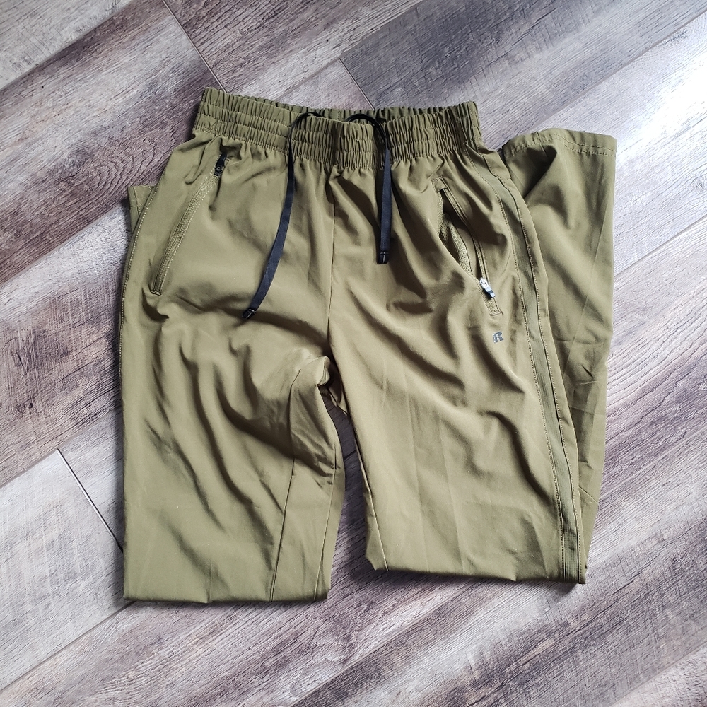 Boys Russell Light weight pants size 28/30